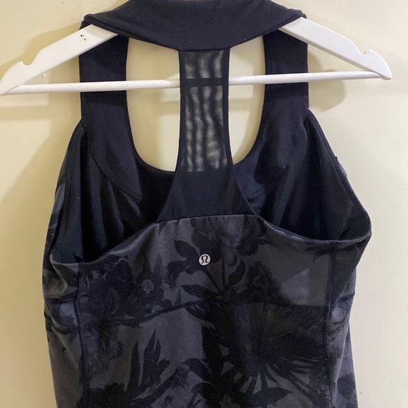 Lululemon Flower Tank Top Size 12 - Picture 2 of 9